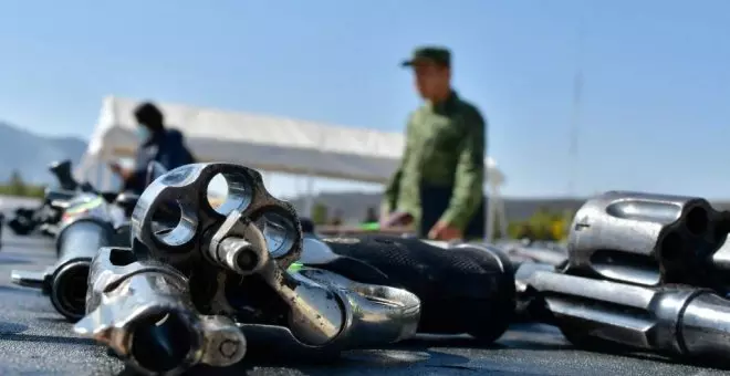 México pide explicaciones a EEUU tras descubrir que los narcos usan armas de su Ejército