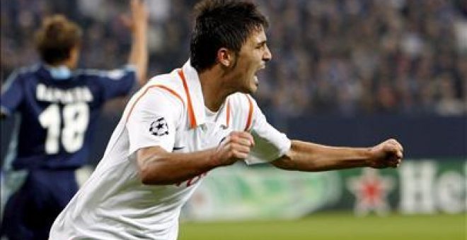 0-1. David Villa le da un merecido triunfo al Valencia en su debut ante el Schalke 04