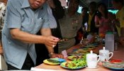 El primer ministro de Tailandia podría ser inhabilitado por presentar un programa de cocina