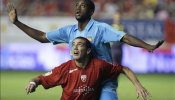 Zambrotta, Márquez y Touré se ejercitan al mismo ritmo que sus compañeros