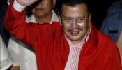 El ex presidente Estrada sale en libertad tras más de seis años de detención