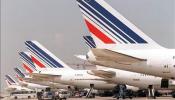 Continúan las colas de pasajeros por vuelos cancelados de Air France por la huelga