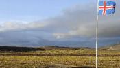 Islandia activa la alerta roja por el volcán y prohibe el tráfico aéreo en las cercanías del cráter