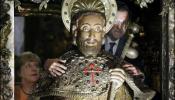 Rajoy y Merkel adelantan su visita al Apóstol para evitar la manifestación