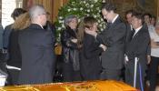 Rajoy tacha el asesinato de Carrasco de "acto cruel, inútil y absurdo"