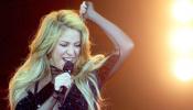 La Generalitat apoya a Shakira, criticada por cantar en catalán