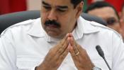 Maduro ordena revisar "todas las relaciones" con España
