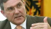 El ministro alemán de Defensa quiere abatir aviones de pasajeros secuestrados