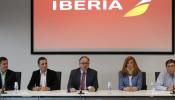 Iberia llega a un acuerdo con los tripulantes de cabina sobre el plan de reestructuración de la aerolínea