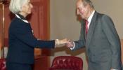 El rey habla de la crisis de España con la directora del FMI