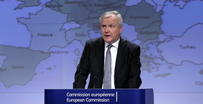 Bruselas reclama al Gobierno ajustes "adicionales" en el mercado laboral y el presupuesto