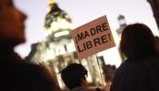 Miles de mujeres claman contra el "Gobierno machista y patriarcal"