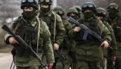 Tropas rusas atacan un puesto fronterizo y toman varias bases militares en Crimea