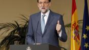 Rajoy monta un acto por todo lo alto en Moncloa para elogiar la gestión de Cañete