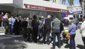 Chipre continúa encerrado en su corralito