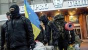 El Gobierno de Kiev desarmará a los grupos ultras que le llevaron al poder