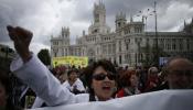 Las mareas de Madrid dudan de los avances sociales que prometen Ciudadanos y PP