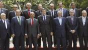Rajoy dice a los grandes empresarios que el soberanismo amenaza la recuperación y les pide ayuda para frenarlo