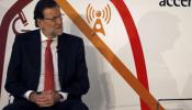 Rajoy: "Si a alguien no le gusta la monarquía que plantee una reforma de la Constitución"