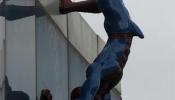 Un centro comercial coreano retira una estatua de Spiderman con una erección