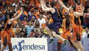 Marcelinho guía al Barça a la final de la ACB