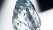Hallan en Suráfrica un diamante azul de 122,52 quilates que podría ser el más caro del mundo