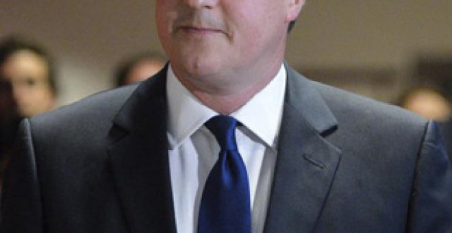 Cameron asegura ahora que puede trabajar con Juncker