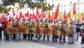 Miles de personas protestan en toda España reclamando respeto al derecho de huelga