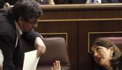 IU y PSOE exigen la comparecencia de Rajoy para que explique su reforma electoral