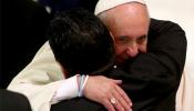 El Partido por la Paz reúne al Papa y a la 'mano de Dios'