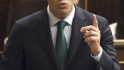 Los diputados del PSOE "aprueban" a Pedro Sánchez en su primer "cara a cara" con Rajoy