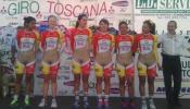 Escándalo por un uniforme ciclista femenino que simula su desnudo