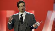 Benicio del Toro recibe el Premio Donostia y se lo dedica a Puerto Rico