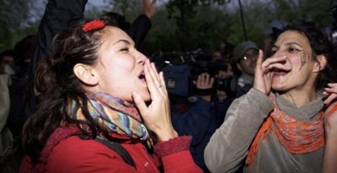 Los indignados ceden para salvar su protesta en Bruselas