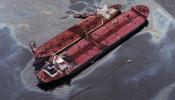 Con el 'Exxon Valdez' todavía en la memoria