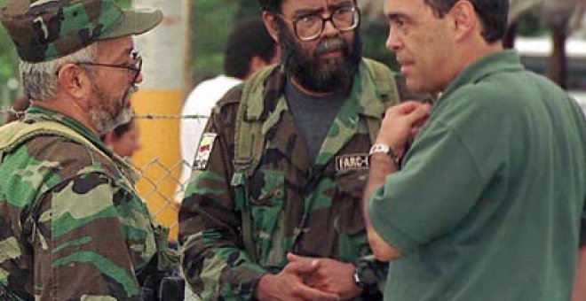 Las FARC seguirán la lucha armada