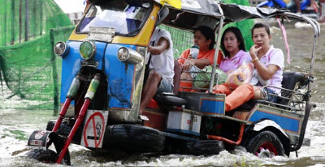 Las inundaciones siguen haciendo estragos en Tailandia