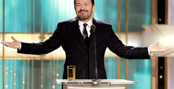 Ricky Gervais se ofrece para presentar los Oscar