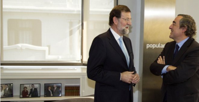 Rosell insta a Rajoy a moderar los salarios en los próximos años