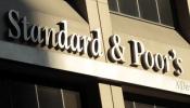 S&P pone en revisión las notas de 15 países de la eurozona