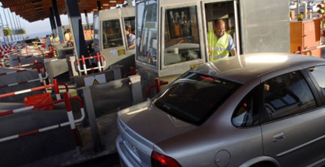 La idea de pagar por el uso de la red vial desata la polémica