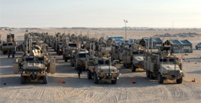 El último convoy estadounidense pone punto y final a la guerra de Irak