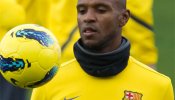 Abidal renueva por el Barça un año más