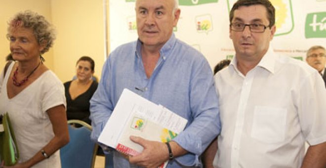IU planea una "gran movilización" contra los recortes de Rajoy