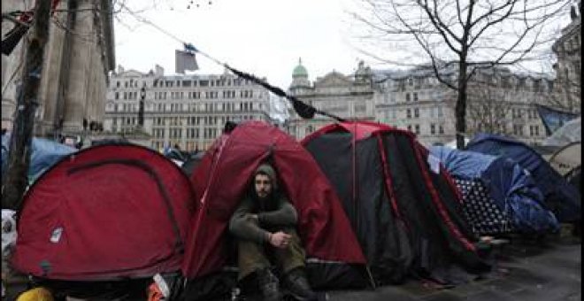 Occupy London denuncia violencia en los desalojos