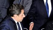Sarkozy arremete contra homosexuales y parados