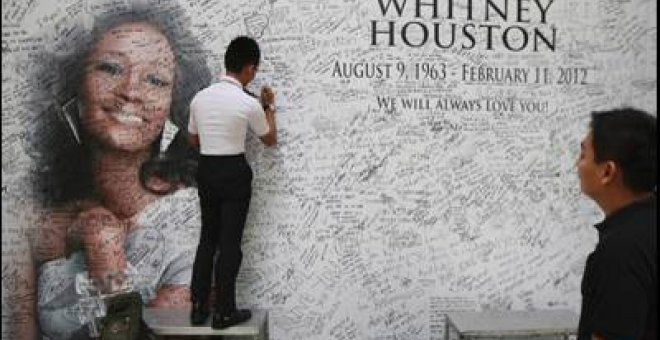 El exmarido de Whitney Houston, excluido del funeral