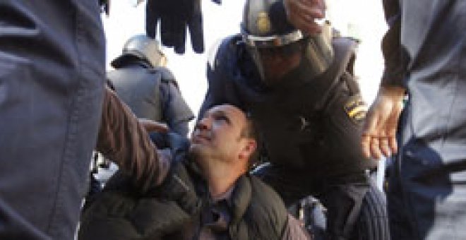 Seis detenidos y nueve heridos por las protestas del IES Lluís Vives