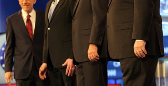 Romney se lanza al contraataque ante el auge de Santorum