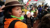 Rafael Correa indulta a los periodistas de 'El Universo'